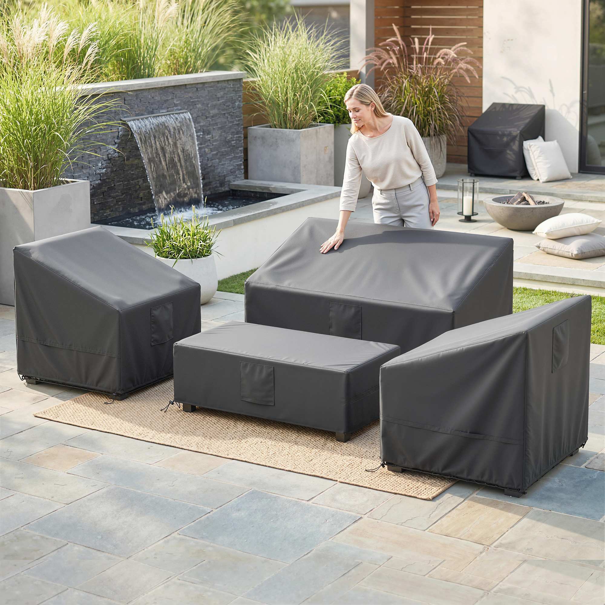 Set 4 Coperture per Mobili da Giardino 4 Pezzi Impermeabili in Tessuto Oxford 420D Nero...