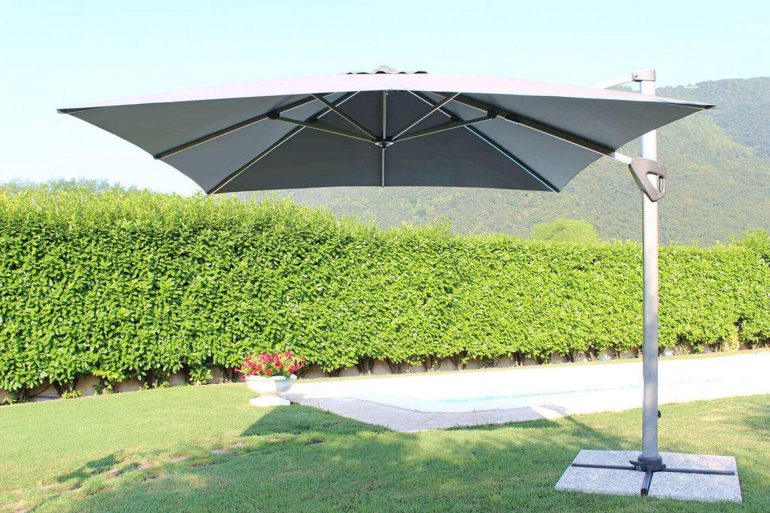 Ombrellone da Giardino Darwin Grigio Decentrato 3x3 m in Alluminio Telo Grigio...