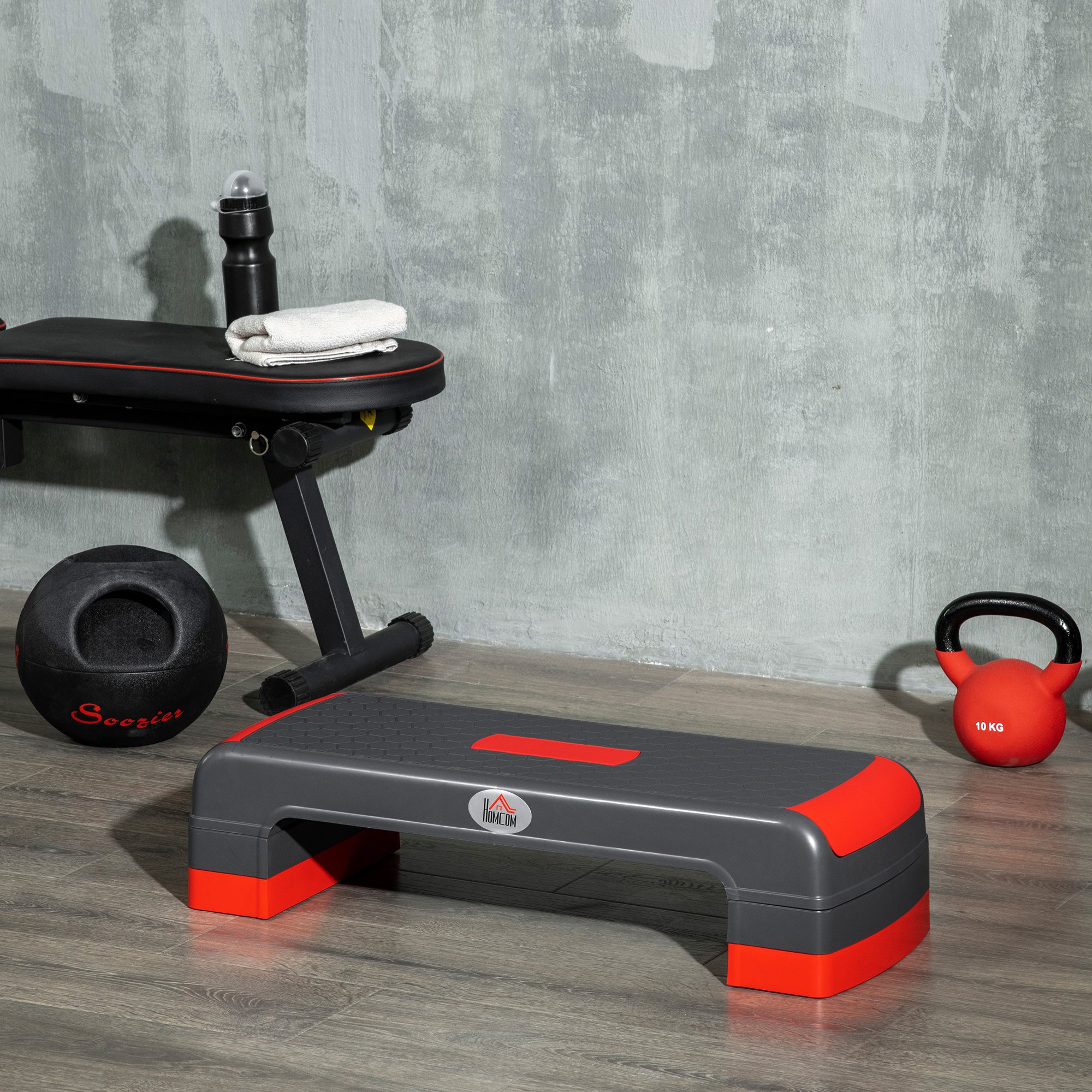 Step Fitness per Aerobica 78x28xh10-15-20 cm Altezza Regolabile in Plastica Nero e Rosso...