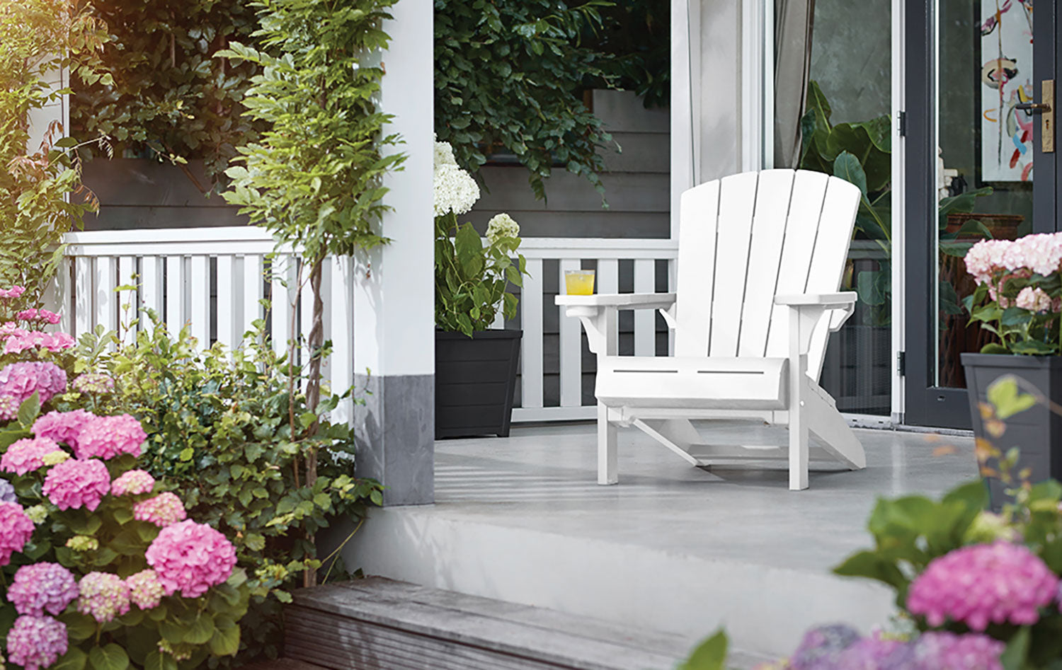 Sedia da Giardino Keter Alpine Adirondack 80x93x93 cm con porta bicchiere Bianco...