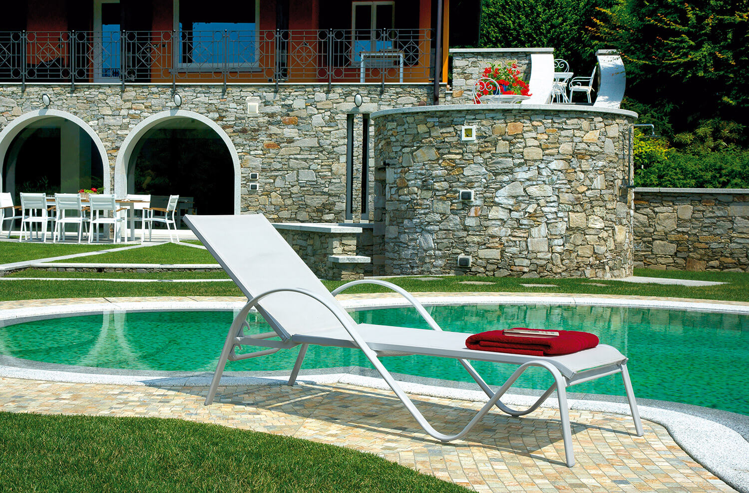 Lettino Prendisole da Giardino 202x64x53 cm Telaio in Alluminio e Textilene Avorio...