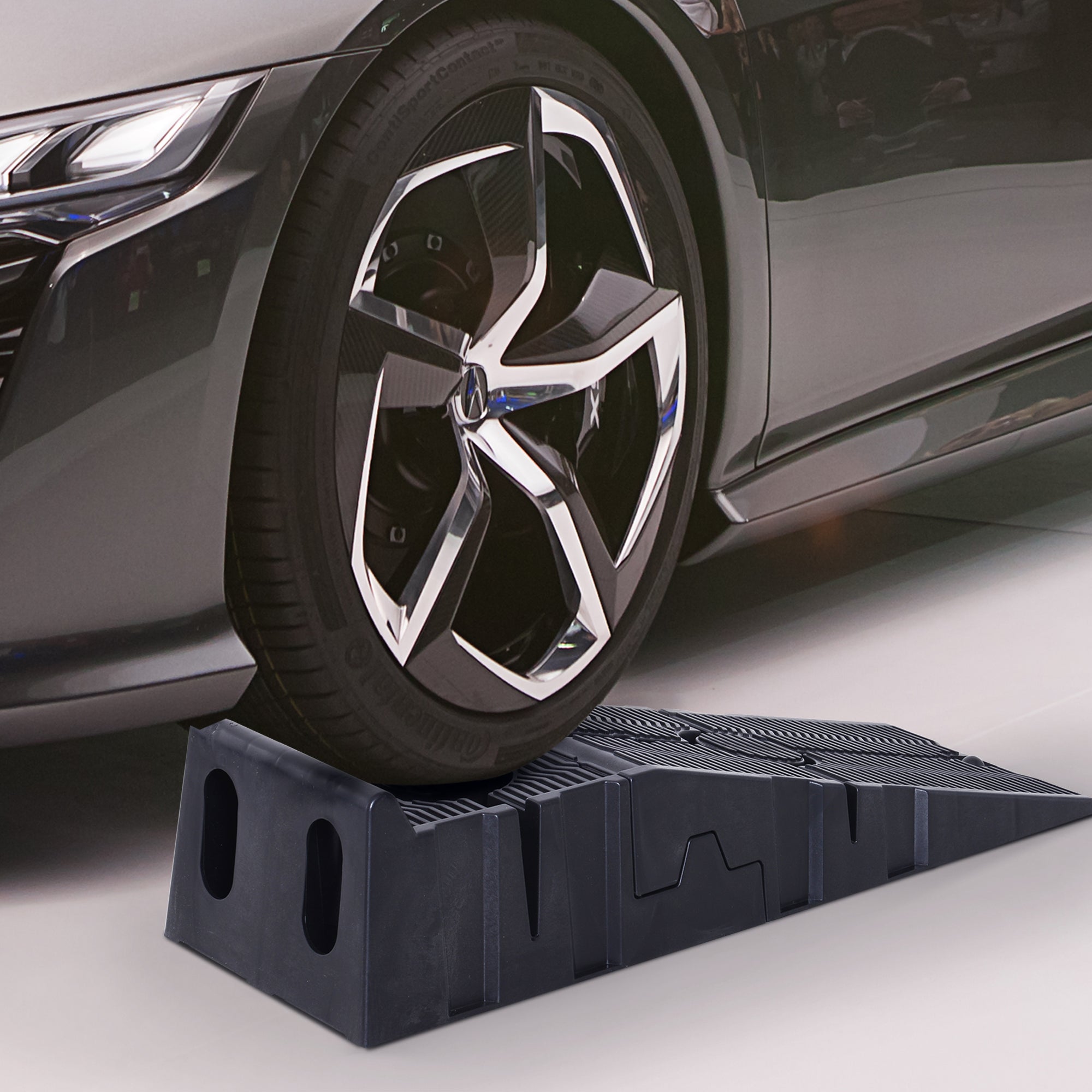 Set 2 Rampe per Auto Max 5 Tonnellate 91x30x21 cm in Plastica Neri...